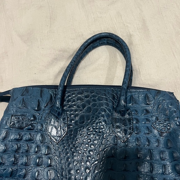 Borse In Pelle Luxurious Blue Crocodile-Embossed Bag - Picture 9 of 16